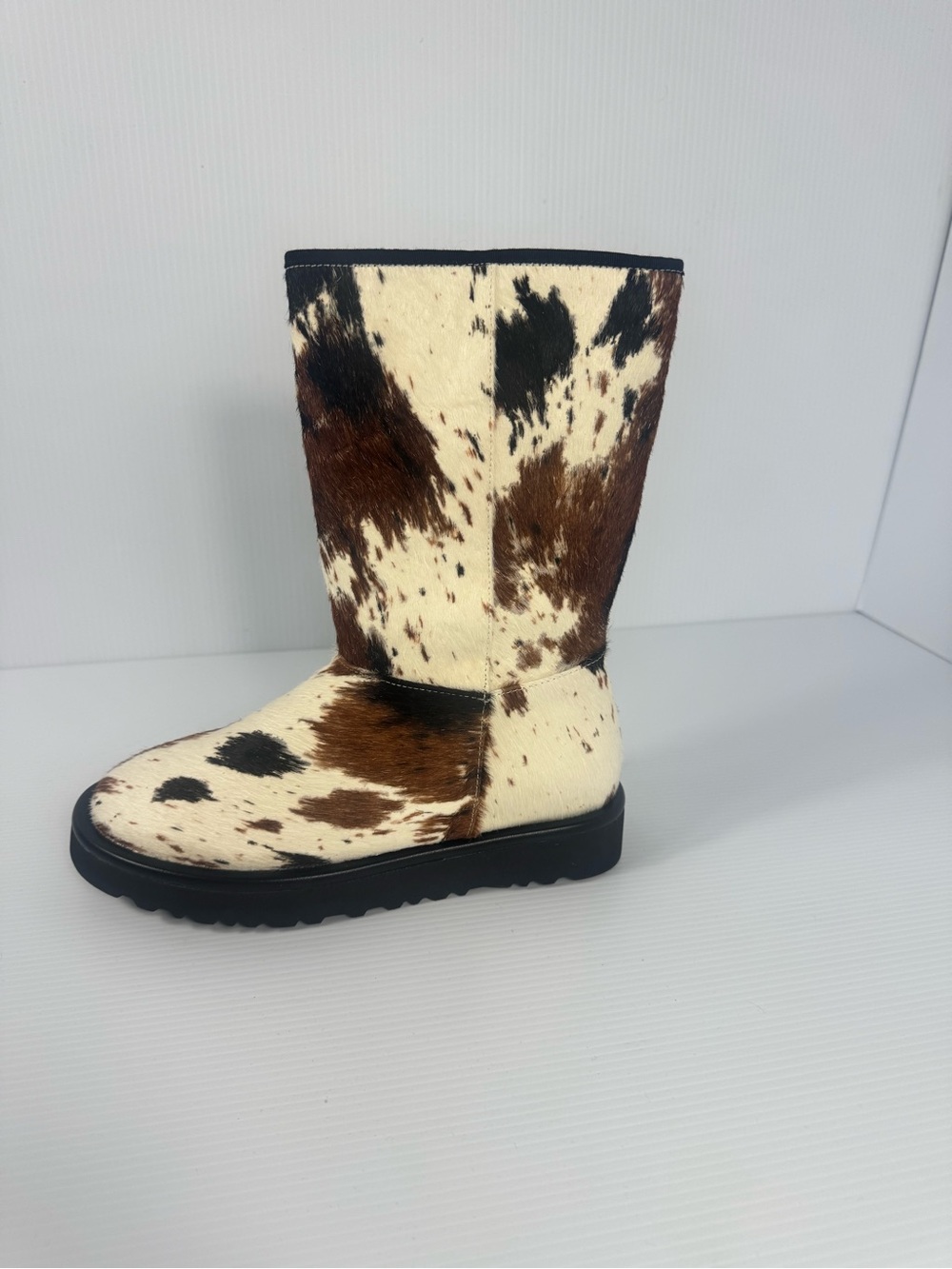 NWT Cowhide Print Mid-Calf Boots β Marleigh Cow Pattern β Statement Boots! - Picture 2 of 5